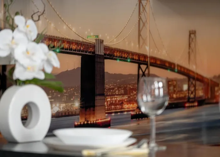 Przytulne Very Berry W Centrum Poznania By Renters Poznań