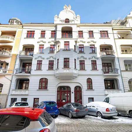 Appartement Przytulne Very Berry W Centrum Poznania By Renters