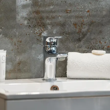 Przytulne Very Berry W Centrum Poznania By Renters Appartement