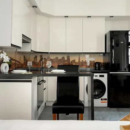 Appartement Przytulne Very Berry W Centrum Poznania By Renters